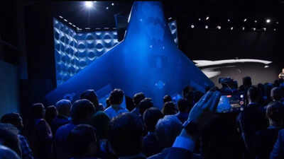 World’s first AI-powered fighter jet designed with no pilot and no runway required | World News