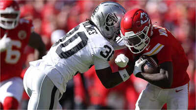 ‘NFL is a joke’: Fans furious over controversial call as Xavier Worthy escapes penalty after taunting Darnay Holmes in Chiefs vs. Raiders game | NFL News