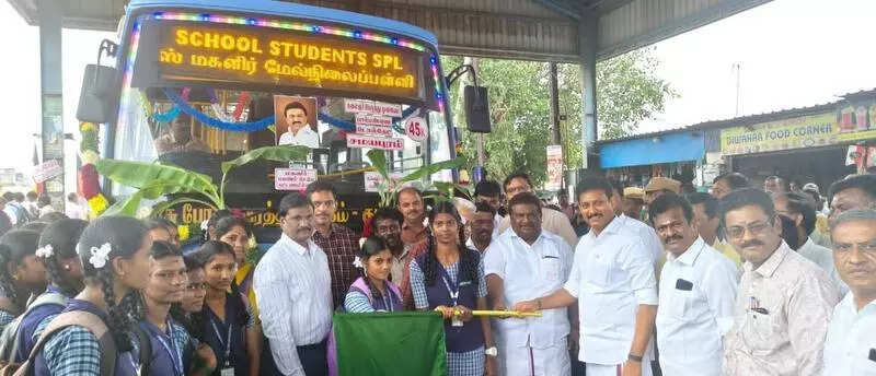Free bus travel for school students in Odisha, ETEducation