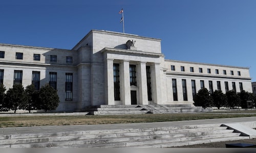 Fed officials showed deep divisions at December meeting -minutes