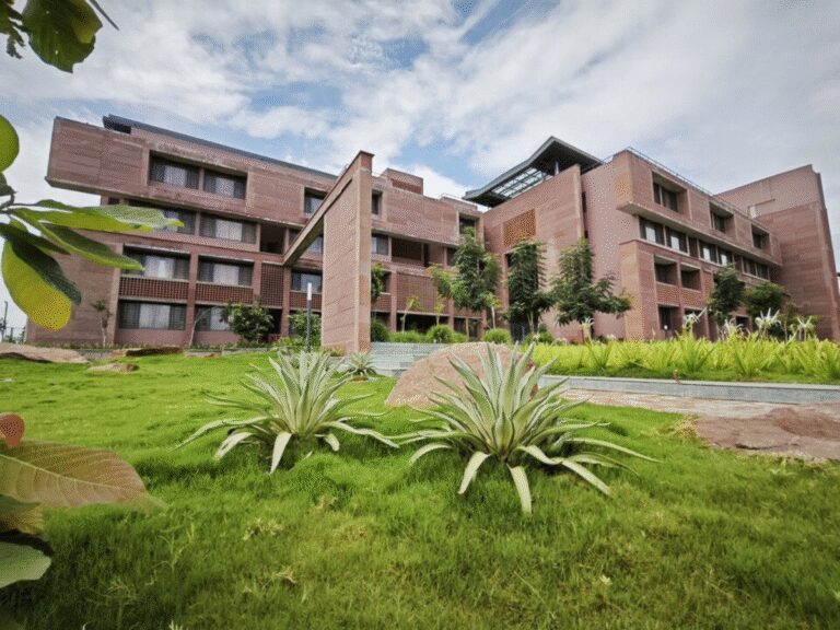 Criminal cases against Azim Premji University students condemned, ETEducation