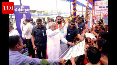 Nitish contrasts pre-2005 rule with NDA era, launches projects worth Rs442 crore in Bhagalpur | Patna News