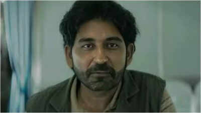 Vivek Sinha: ‘Dhurandhar The Revenge’ actor Vivek Sinha hits back at ‘Darpok Hindu’ dialogue backlash from trailer: ‘Itna gussa?’ | Hindi Movie News