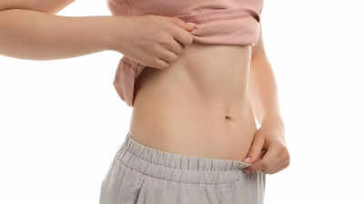 Is the ‘vacuum belly’ workout safe? Taiwan singer’s viral performance triggers health concerns online |