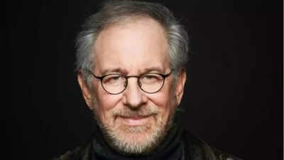 Steven Spielberg: Is E.T. real? Filmmaker Steven Spielberg says he has a ‘strong suspicion’ we’re ‘not alone’ on Earth | English Movie News