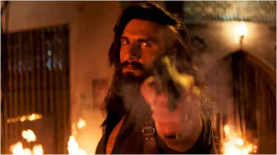 Dhurandhar 2: ‘Rula diya theater mein,’ Netizens react to ‘Dhurandhar: The Revenge’ song ‘Phir Se’, crooned by Arijit Singh | Hindi Movie News