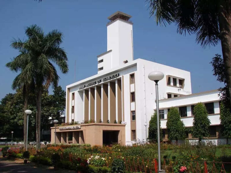 IIT Kharagpur puts ‘no-stray-feeding’ order on hold, ETEducation