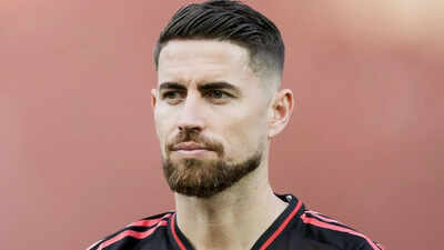 Chappell Roan: Soccer star Jorginho Frello slams Chappell Roan, says she ‘doesn’t deserve’ fans’ affection after daughter’s upsetting encounter | English Movie News