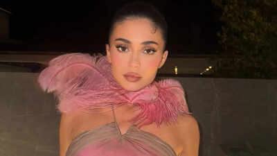 Kylie Jenner Mansion For Sale: Kylie Jenner puts her USD 20 million mansion on sale: Inside her lavish California abode | English Movie News