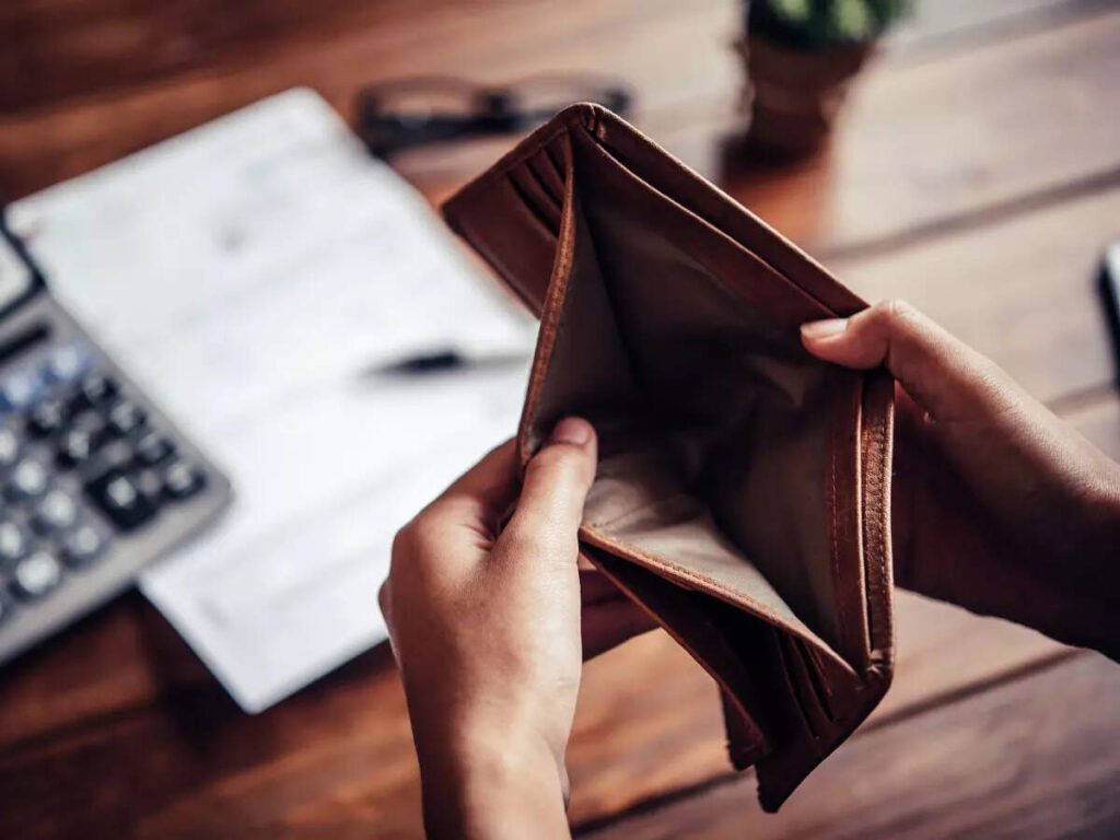 AI, online gig help students abroad beat rising living cost amid falling rupee, ETEducation