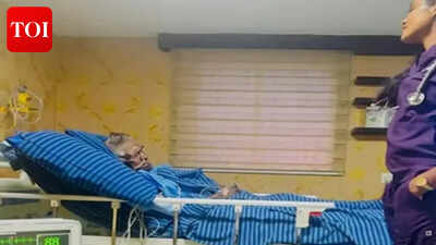 Bharathiraja’s latest photo leaves fans worried; Veteran director’s frail appearance sparks concern about his health | Tamil Movie News