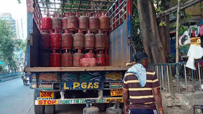 LPG Cylinder Shortage: For food vendors in Gurgaon, it feels like Covid all over again | Gurgaon News