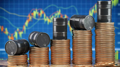 Why is gold prices falling despite US-Iran war tensions and oil above 0? Here’s what experts say