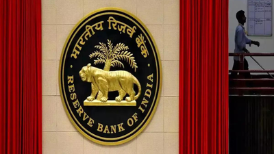 E-cheques coming soon? RBI unveils Payments Vision 2028, plans wider oversight of digital players