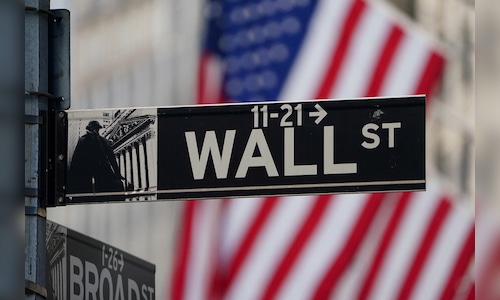 Dow Jones sinks over 700 points as oil, private credit worries rattles Wall Street