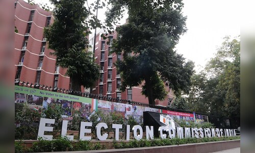 EC suspends seven West Bengal officials over SIR lapses