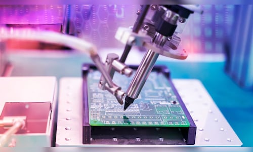 India plans new  billion fund to support local chipmaking business