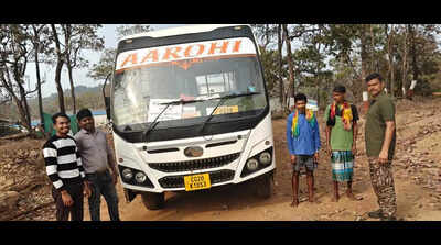 Bastar: First bus service reaches Bijapur’s Maoist-hit Pidiya since Independence | Raipur News