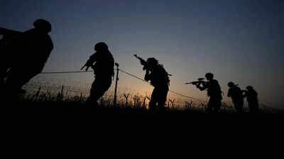 Srinagar Encounter: Encounter breaks out near Srinagar | India News