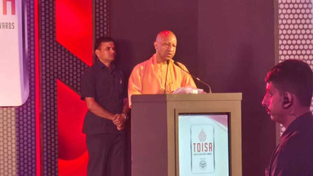 TOISA 2025 Live: Shubman Gill, Deepti Sharma named Cricketers of the Year