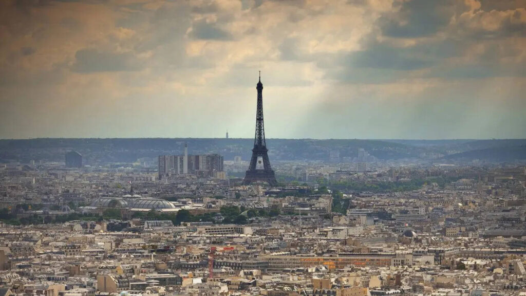 Top 8 tallest buildings and structures of Paris
