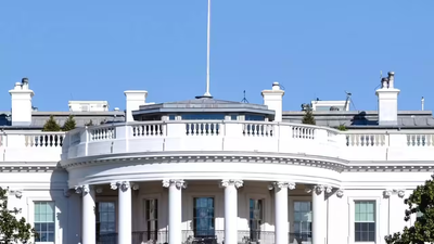 WH divided: Trump aides debate exit vs escalation