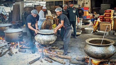 Lpg Crisis: War upends life as LPG crisis hits not only eateries & hostels but also temples | India News