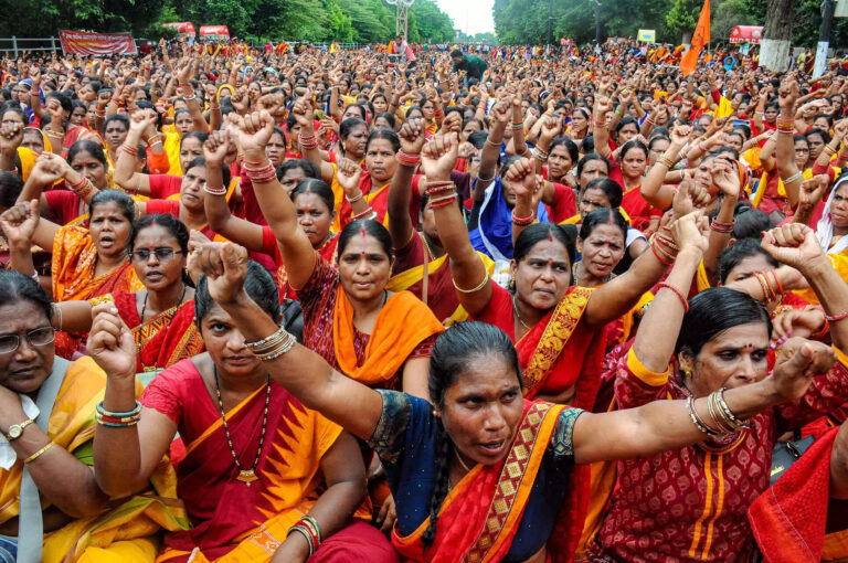 Odisha to distribute nearly 80,000 smartphones to anganwadi workers, ETEducation