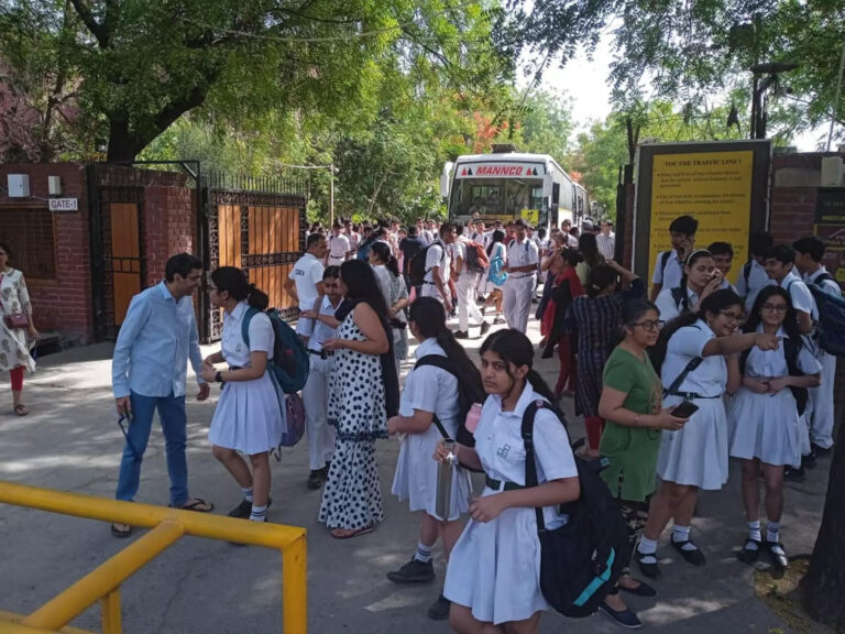 No forced purchases, cap on fee hike at 7.23%; uniform change barred for 5 years in Noida schools, ETEducation