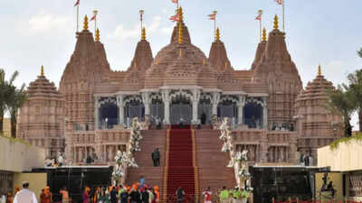 Uae News: UAE: BAPS Hindu Mandir to reopen from April 14 in Abu Dhabi after temporary closure | World News