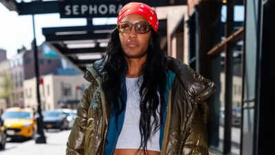 Ciara Miller posts cryptic ‘actually rewards loyalty’ message after Amanda Batula and West Wilson are spotted kissing |