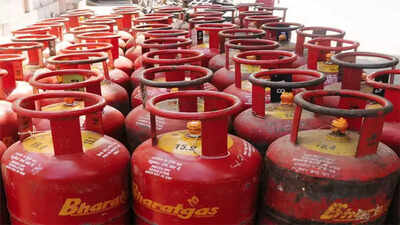 LPG rumours: Centre urges remaining states to prevent panic buying after only 17 conduct briefings