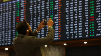 Pakistan stock market crash: KSE-100 plunges nearly 6,000 points after US-Iran talks fail, oil surge