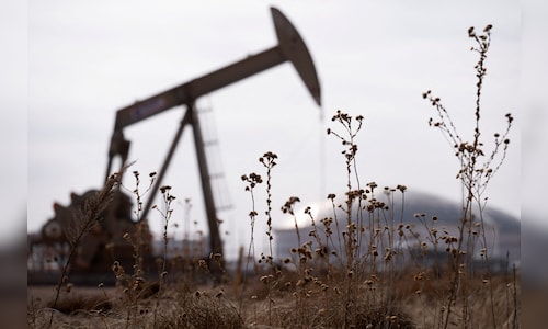 Oil prices steady after declining on moves to begin US-Iran talks again