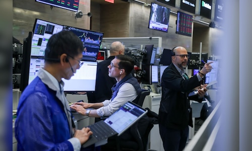 Traders place large 0 million bet on oil price falling hours ahead of ceasefire