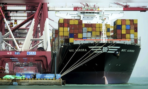 South Korea exports remain higher and grow faster despite escalating Iran volatility