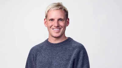Jamie Laing makes awkward error on live TV during Boat Race as Cambridge win leaves host apologising | International Sports News