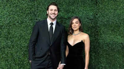 Josh Allen and Hailee Steinfeld’s baby news sends fans into detective mode searching for clues about the newborn’s name | NFL News