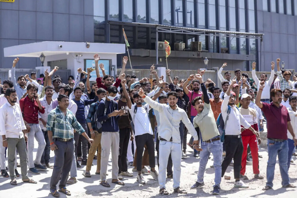 Noida workers protest: Key issues, wages, and other demands; top 10 things to know