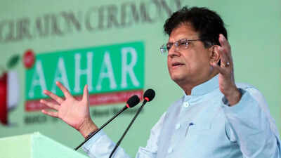 Government set to roll out 3 free trade pacts in six weeks