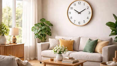 What is the best direction to place a wall clock at home to attract prosperity and good luck |
